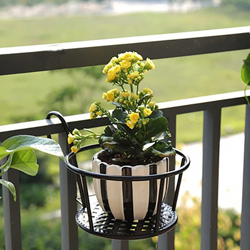 European Style Balcony Iron Flower Stand Outdoor Hanging Potted Plant Flower Pot Rack Window Hanging Suspension Rack Basket