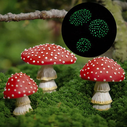 3PCS Fairy Garden Miniatures Mini Mushroom Garden Decoration Resin Mushroom Glow in the Dark Craft Landscape Mushroom Statue